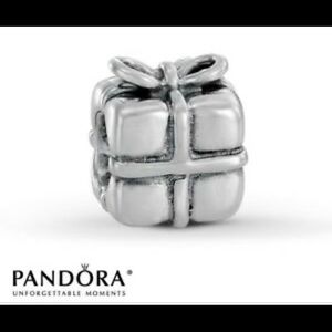 Pandora Gift Box Charm